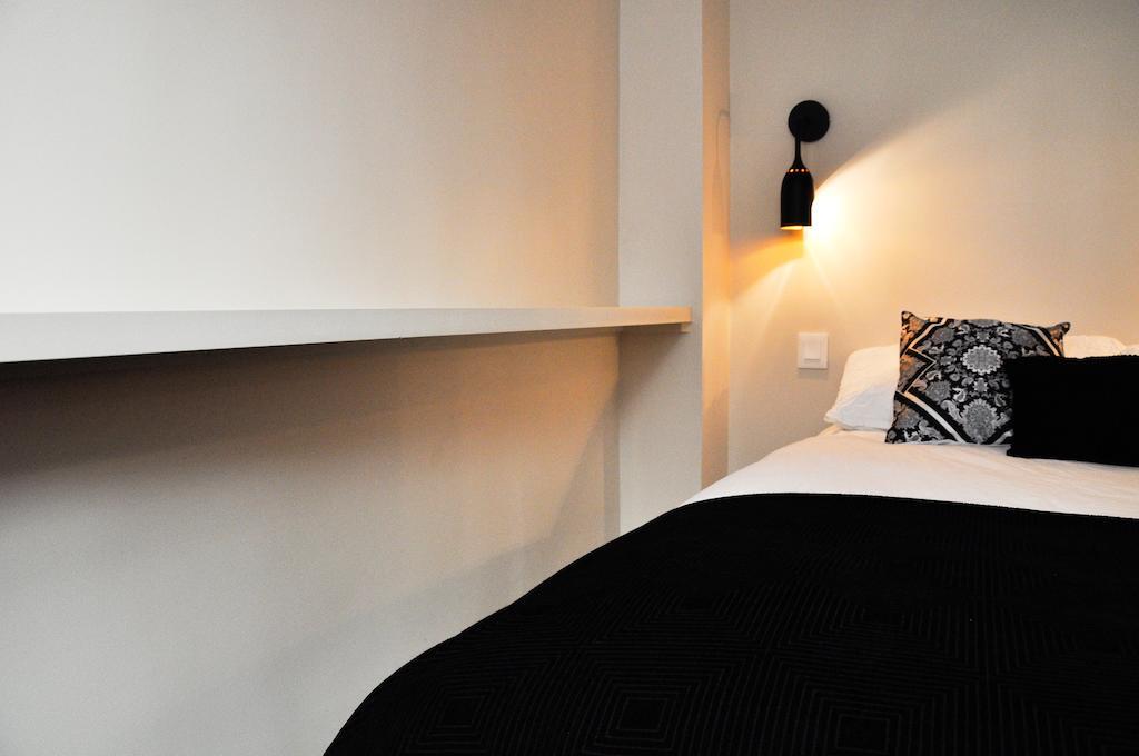Duplex De Charme Au Coeur De Montmartre Appartement Parijs Kamer foto