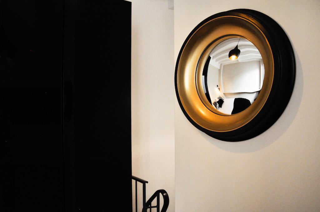 Duplex De Charme Au Coeur De Montmartre Appartement Parijs Kamer foto