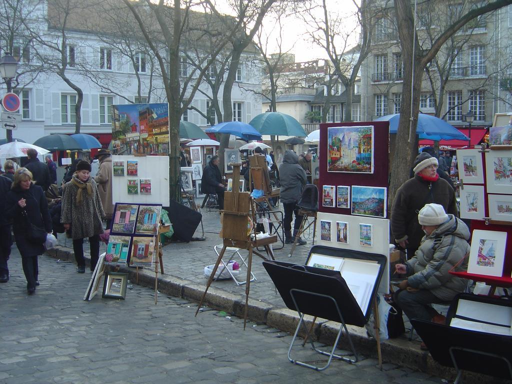 Duplex De Charme Au Coeur De Montmartre Appartement Parijs Buitenkant foto